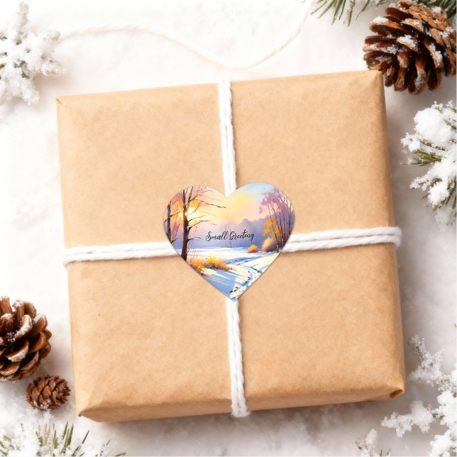 Geschenkaufkleber Winterlandschaft Morgenlicht Herz-Aufkleber (mit Wunschtext personalisierbarer Geschenkaufkleber in Herzform mit Winterlandschaft im Morgenlicht)