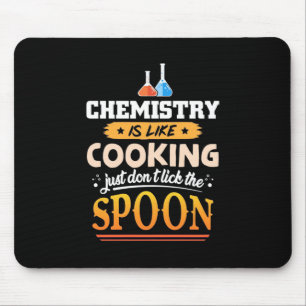 Geschenke Lehrer Chemie ist wie Kochen Mousepad