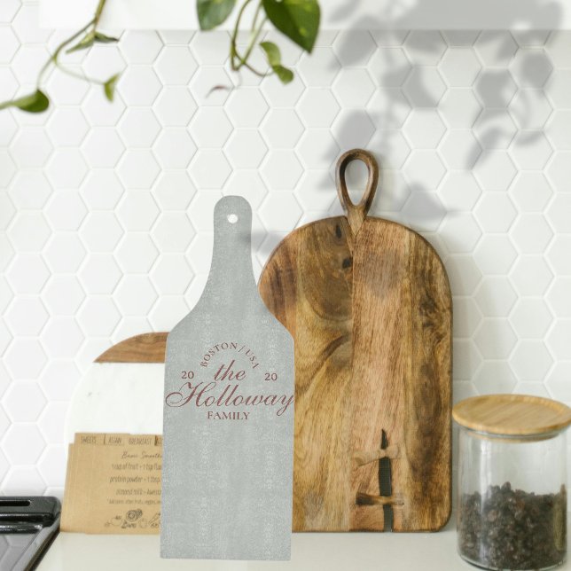 Geschenkte Geschenke für Hostess-Hostess mit einem Schneidebrett (A great hostess is always in need of a new cutting board! Why not customize it? )