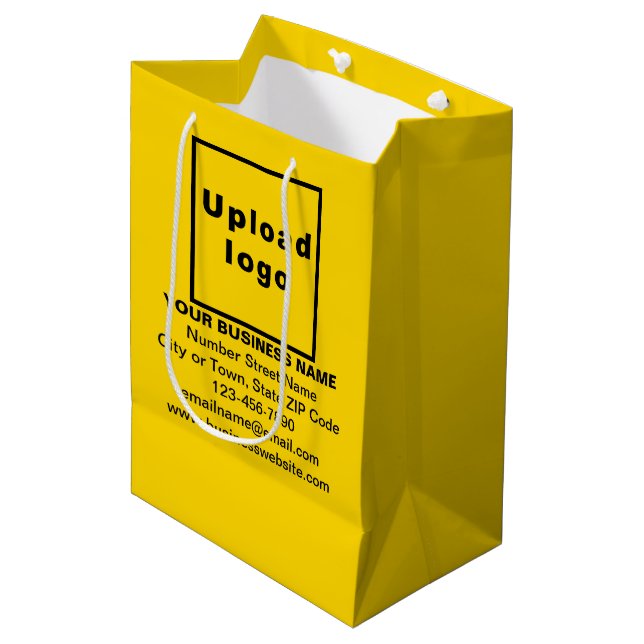 Geschenktüte mit der Bezeichnung "Yellow Medium Si (Vorderseite Schrägansicht)