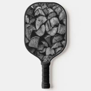 Geschichtete Baumstämme Schwarz-Weiß-Foto Pickleball Schläger