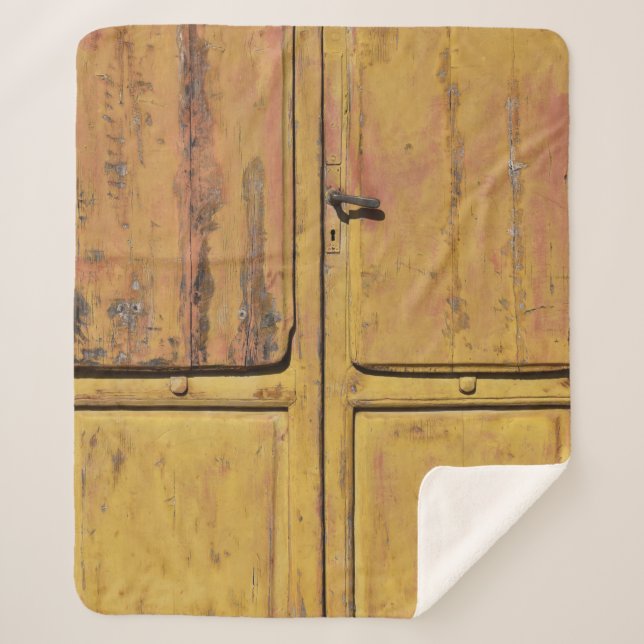 Geschlossener Holzschrank Sherpadecke (Vorderseite)