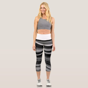 Geschmackvoll weiß, einfarbige, unscharfe Streifen Capri Leggings