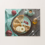 Geschmackvolle rustikale Frühstückskrepes Äpfel Ho<br><div class="desc">Dieses herrliche Puzzle mit Puzzle bietet köstliche Frühstückscrepes und Apfel mit Honig auf einem rustikalen Tisch #breakfast #food #crepes #pancakes #jigsawpuzzle #gifts #fun #stockingstuffers #games #games</div>