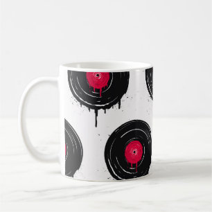 Geschmolzene Vinyl-Schallplatten, künstlerisches M Kaffeetasse