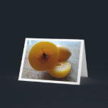 geschnittenes Loquat Karte<br><div class="desc">Sliced Loquat Fruit Grußkarte. Sie können dieses Produkt ganz einfach kostenlos anpassen,  wenn Sie Text hinzufügen oder die Farbe des Hintergrunds ändern möchten.</div>