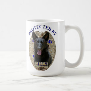 Geschützt durch Lilly Kaffeetasse