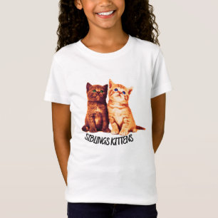 Geschwister, zwei niedliche Katzen T-Shirt
