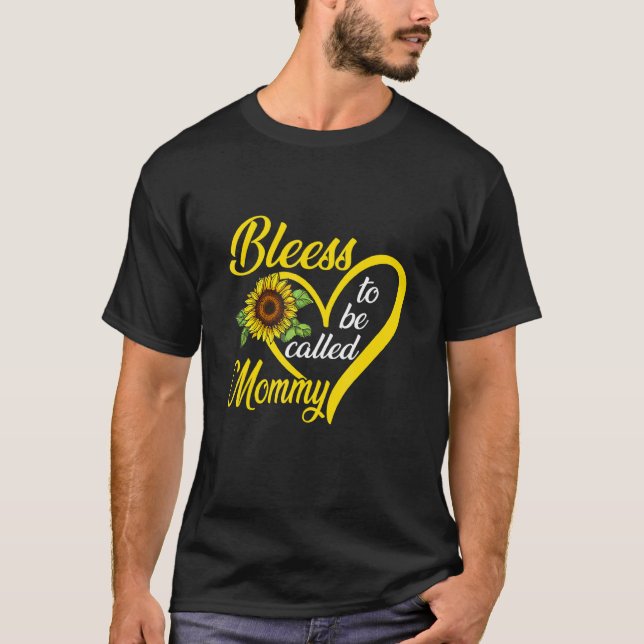Gesegnet, als Mama Sonnenblumen Herzmütter bezeich T-Shirt (Vorderseite)