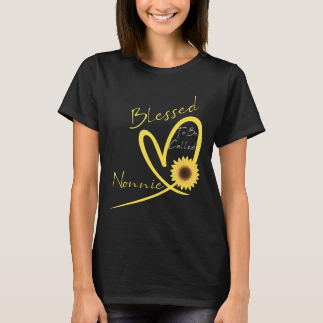 Gesegnet als Nonnie Sonnenblume Herz T-Shirt (Vorderseite)
