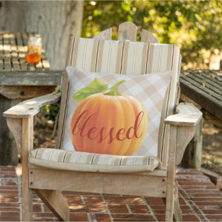Gesegnet Herbst Ernte Pumpkin auf Gingham Kissen
