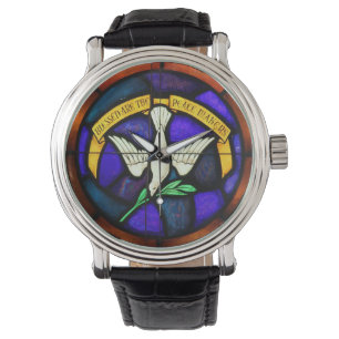 Gesegnete Friedensstifter beobachten Armbanduhr