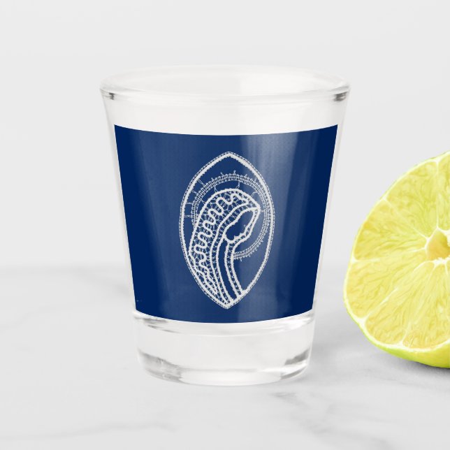 Gesegnete Jungfrau Mary, weiße Spitze, marineblau Schnapsglas (Vorderseite)