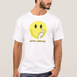 Gesicht, das den Finger gibt T-Shirt