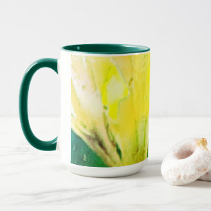 Gesichter auf einer Combo-Tasse Tasse
