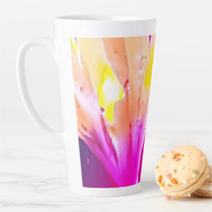 Gesichter auf einer Latte-Tasse Milchtasse