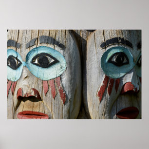 Gesichter eines Totempfahls, Alaska Poster