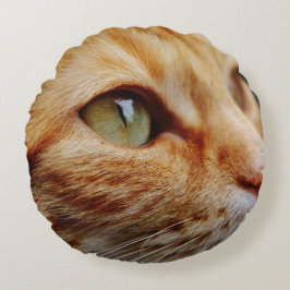 Gesichts einer Ingwerkatze bestimmt Rundes Kissen