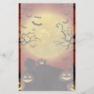 Gespenstischer Halloween-Mond, Kürbise und Briefpapier