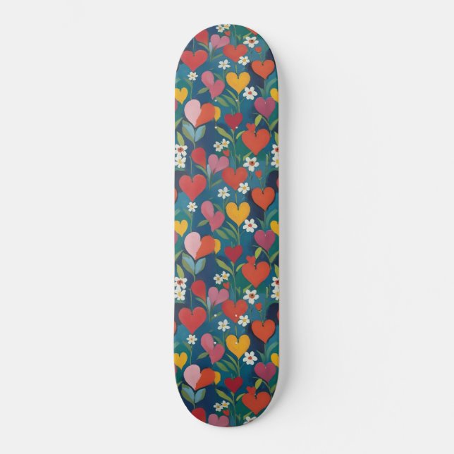 Gespielte Herzen floral Skateboard (Vorderseite)