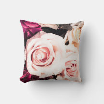 Gestaltung einer rosa und weißen Rosenblütenanordn