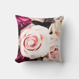 Gestaltung einer rosa und weißen Rosenblütenanordn Kissen