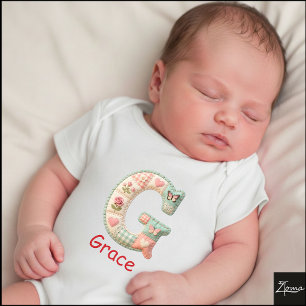 Gesteppter Patchwork-Initialbuchstabe G Kinderzimm Baby Strampler