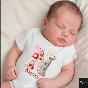 Gesteppter Patchwork-Initialbuchstabe N Kinderzimm Baby Strampler