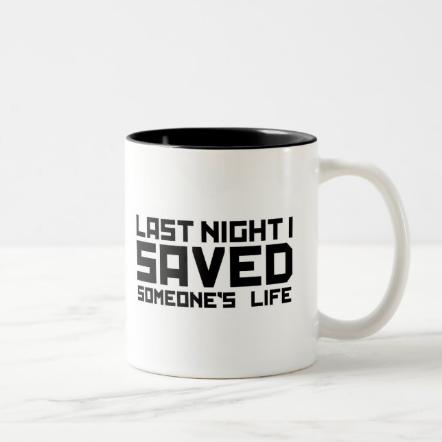 Gestern Abend rettete ein DJ mein Leben Zweifarbige Tasse (Rechts)