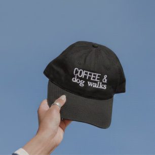 Gestickte Mütze mit Kaffee und Hundespaziergängen Bestickte Baseballkappe