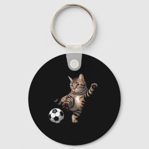 Gestreifte Tabby-Katze tritt Fußball Ll Lustige Ka Schlüsselanhänger