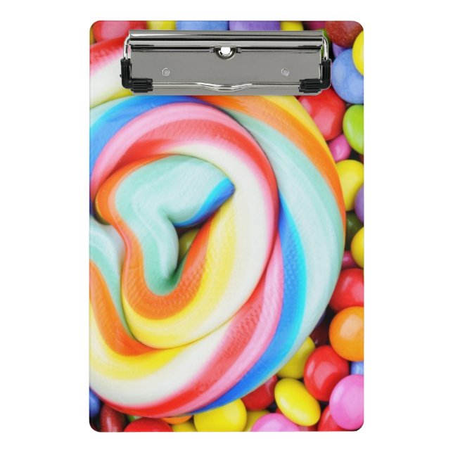 Gestreifter Lutscher und mehrfarbige Smarties Mini Klemmbrett (Vorderseite)