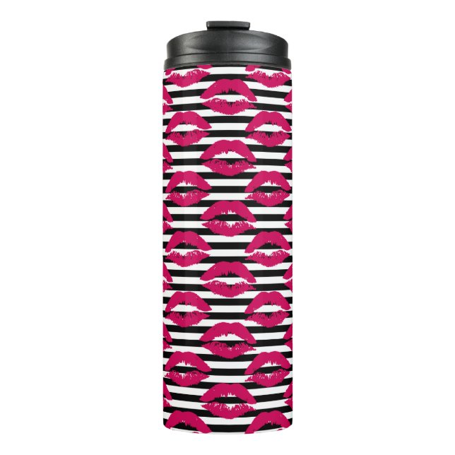 Gestreiftes Muster des Lippenstift-Kuss-B&W Thermosbecher (Vorderseite)