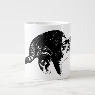 Getigerte Katze unter festlichen Lichtern Jumbo-Tasse