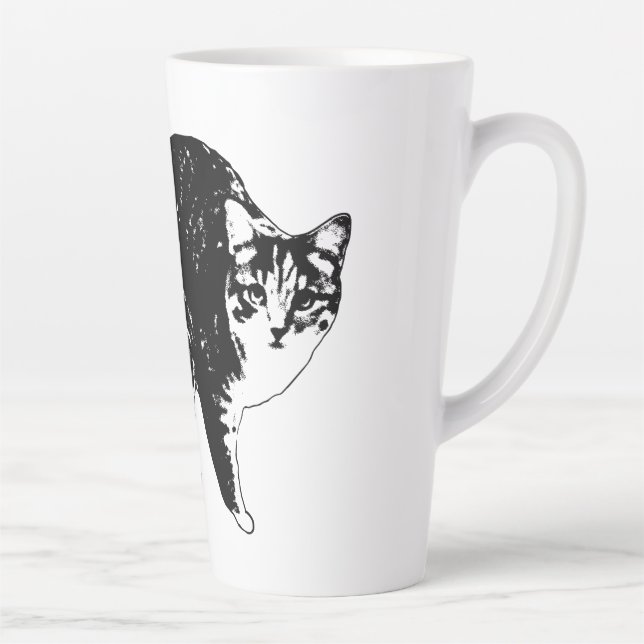 Getigerte Katze unter festlichen Lichtern Milchtasse (Rechts)