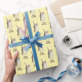 Getigertes Kätzchen mit anpassbarem Text Verpackun Geschenkpapier