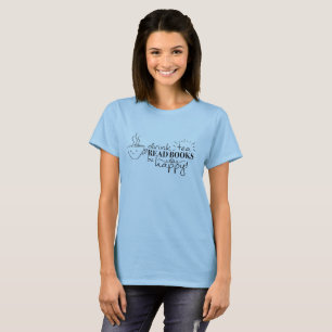 Getränk-Tee, las Bücher, ist glückliches T-Shir T-Shirt
