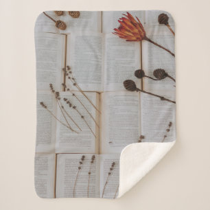 Getrocknete Blume Sherpadecke