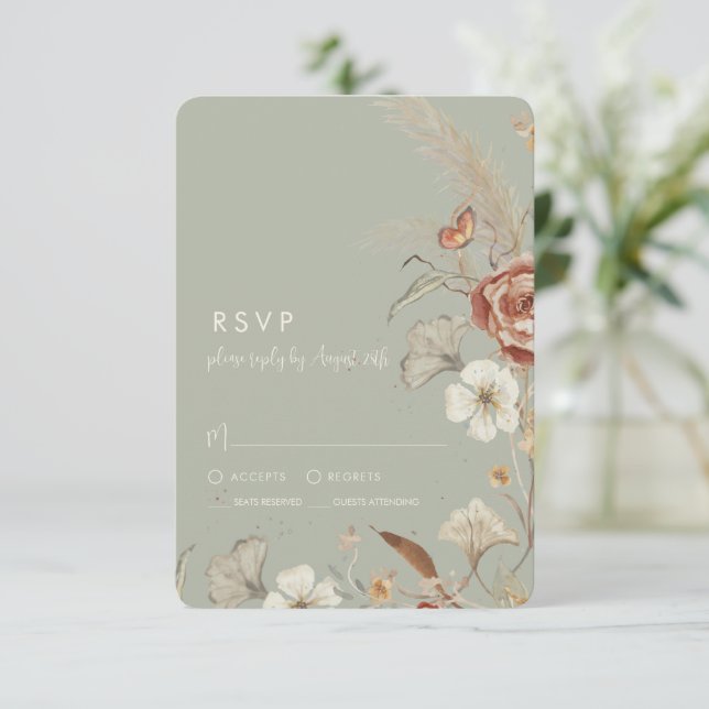 Getrocknete Wildblume Floral BOHO Sage Green Weddi RSVP Karte (Stehend Vorderseite)