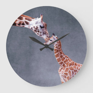 Getty Images   Mutter und Baby Giraffe Große Wanduhr