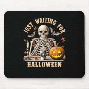 Gewartet für Halloween Skeleton-Kaffeekocher Mousepad