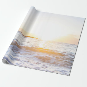 Gewässer bei Sonnenuntergang Geschenkpapier