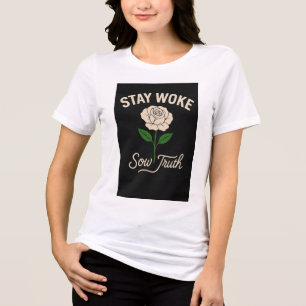 Geweckt bleibe. Sau die Wahrheit. Tri-Blend Shirt
