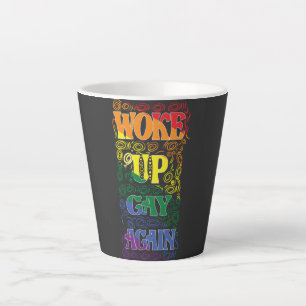 Geweckt Gay wieder - Funny LGBTQ+ Prix Milchtasse