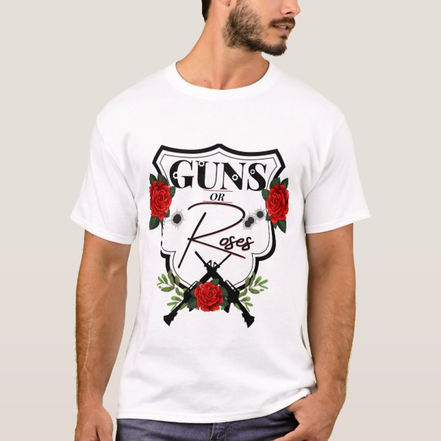 Gewehre oder Rose Geschlecht zeigen Baby Shower T  T-Shirt (Vorderseite)