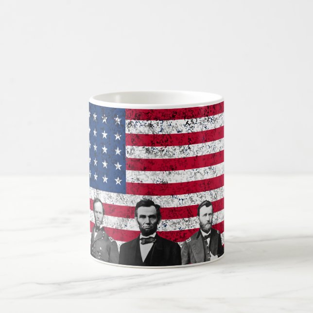 Gewerkschafts-Helder und die amerikanische Flagge Kaffeetasse (Mittel)