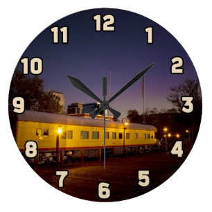Gewerkschafts-pazifischer Zug in altem Sacramento Große Wanduhr