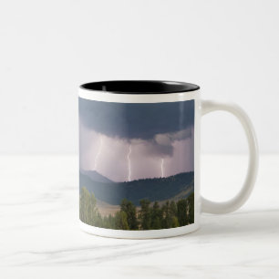 Gewitter erzeugte Blitze im Jocko Zweifarbige Tasse