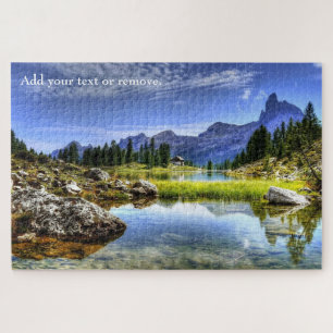 Gewohnt, Dolomiten Berg- und Flusslandschaft,
