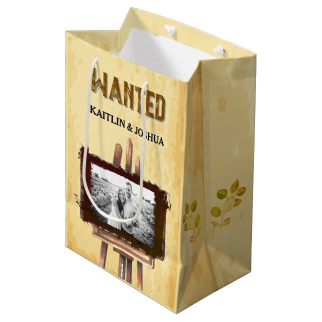 GEWOLLT Poster 🤠 Cowboy Boots Wedding Mittlere Geschenktüte (Vorderseite Schrägansicht)